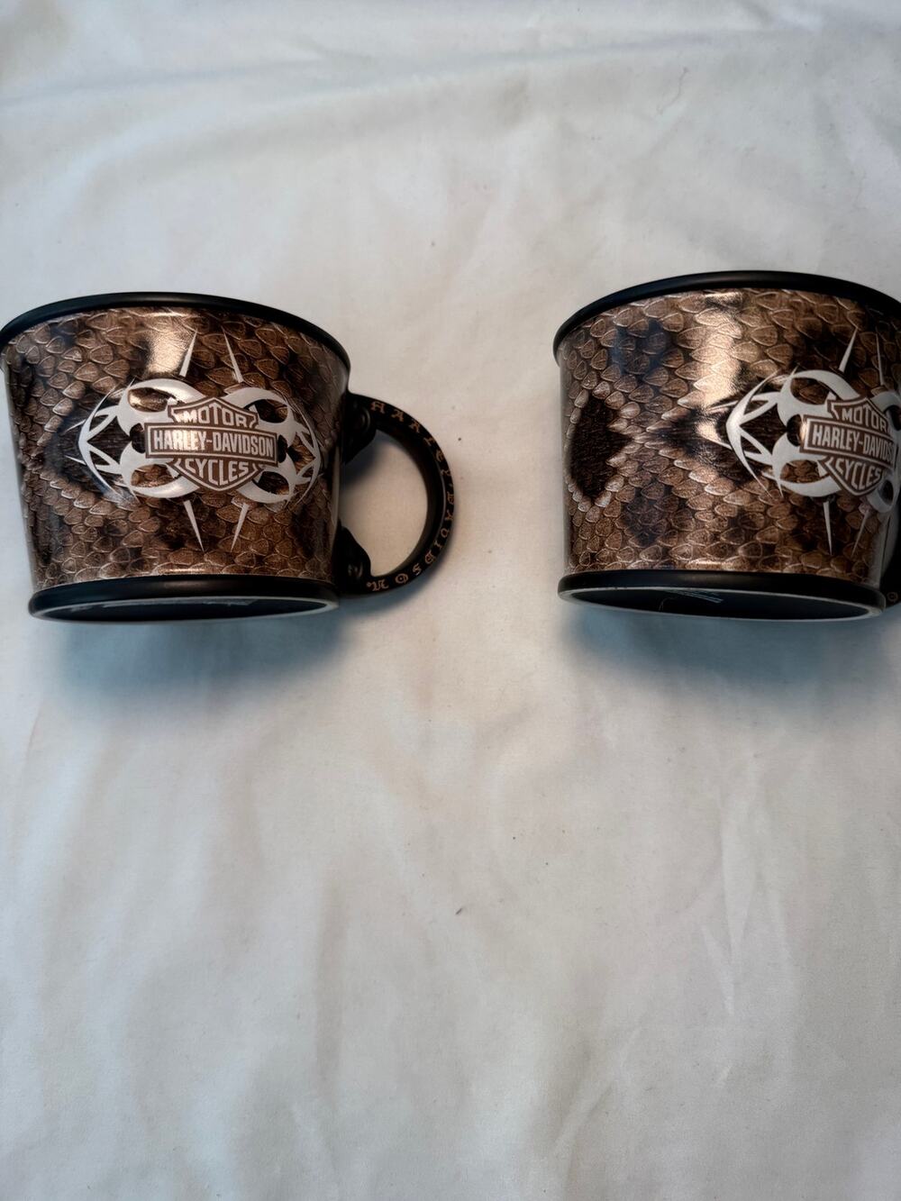 Harley-Davidson Snakeskin Tribal Logo Ceramic Coffee Mugs 2010 Set of 2